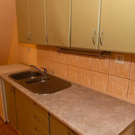 Szymi Goscinne 홈스테이 *